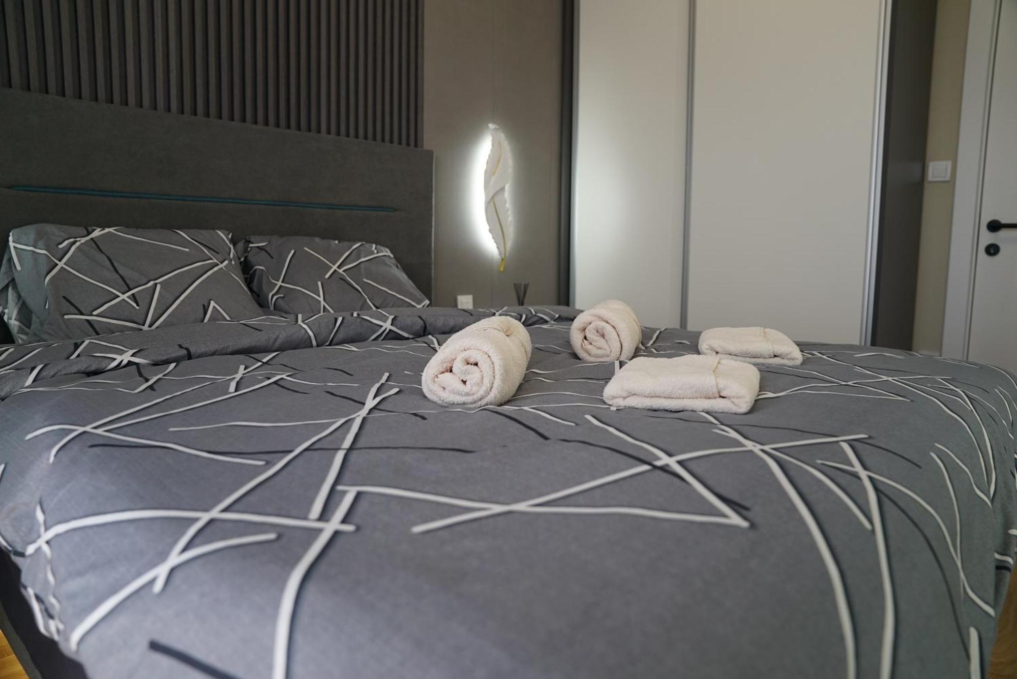 Diamond 72 Apartment , Skopje City - Center, Diamond Residences, Free Parking Eksteriør billede